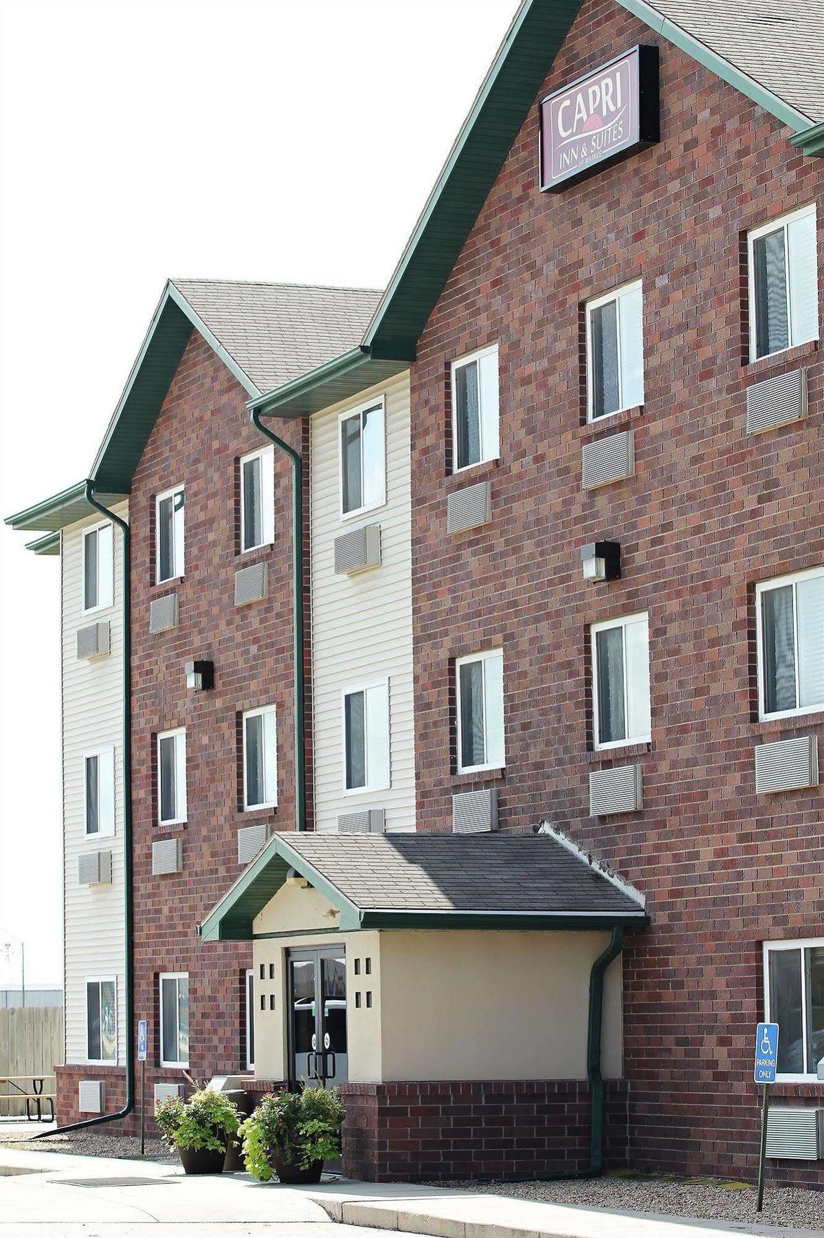 Capri Inn & Suites - Beatrice Exterior foto